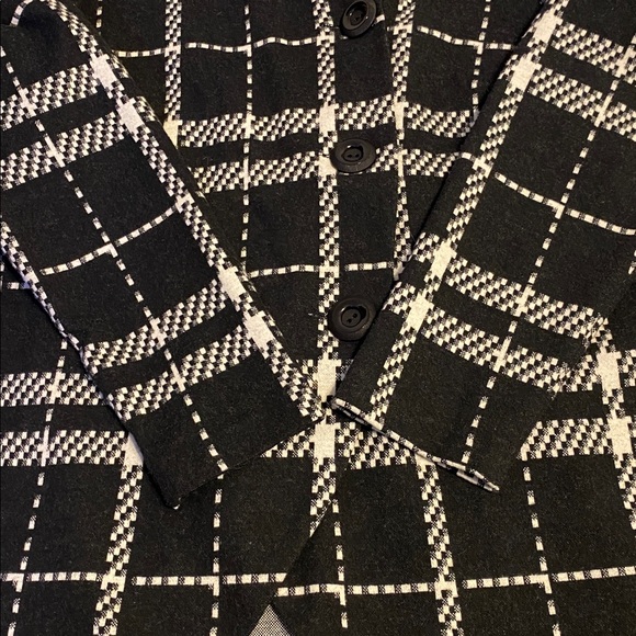 Michael Tyler Black and White Plaid Women's jacket, very stylish - Picture 5 of 9